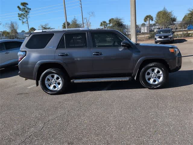 Thumbnail: 2017 Toyota 4Runner - 9