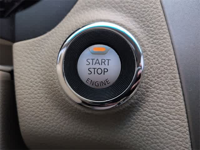 Thumbnail: 2013 Nissan Altima - 36