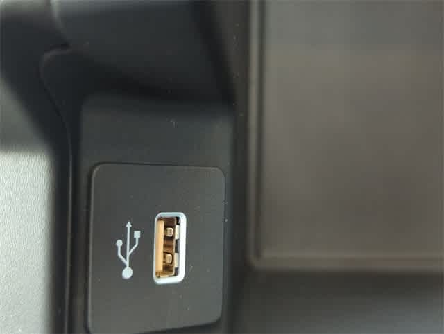 Thumbnail: 2025 Acura RDX - 33