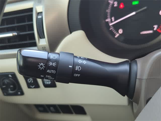 Thumbnail: 2015 Lexus GX - 29