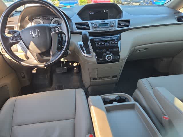 Thumbnail: 2012 Honda Odyssey - 15