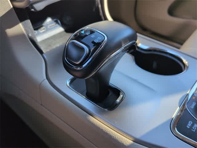 Thumbnail: 2014 Jeep Grand Cherokee - 35