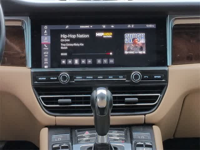 Thumbnail: 2021 Porsche Macan - 29