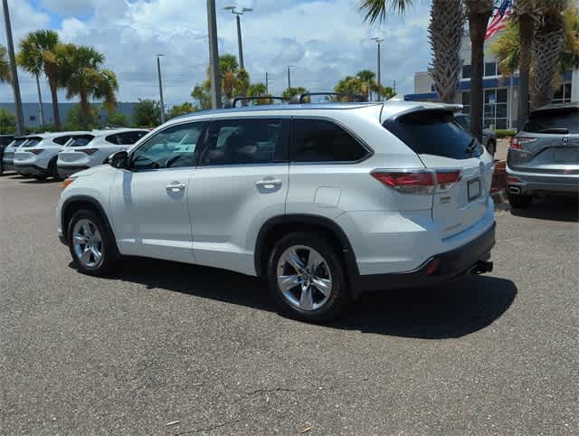 Thumbnail: 2016 Toyota Highlander - 6