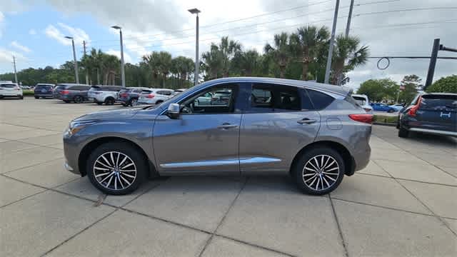 Thumbnail: 2025 Acura RDX - 4