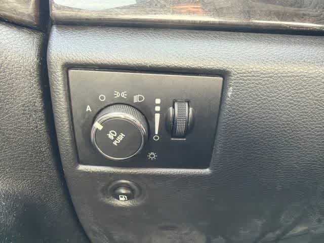 Thumbnail: 2013 Jeep Grand Cherokee - 20