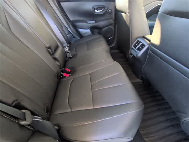 Thumbnail: 2025 Acura ADX - 22