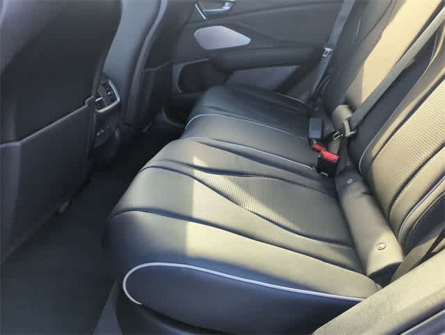 Thumbnail: 2025 Acura RDX - 20