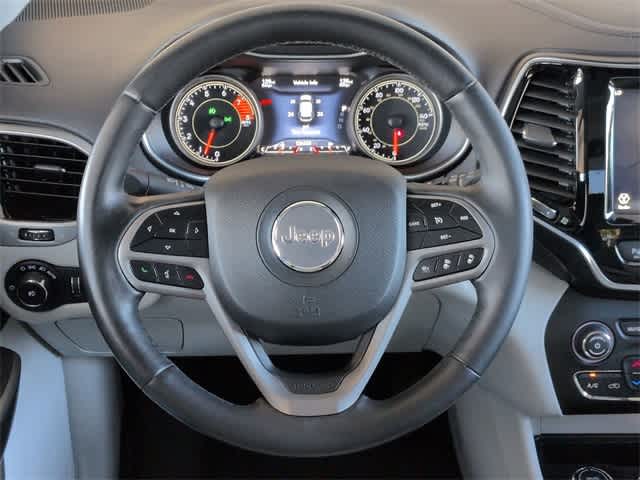 Thumbnail: 2019 Jeep Cherokee - 25