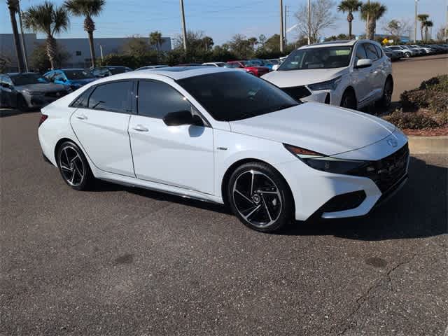 Thumbnail: 2022 Hyundai Elantra - 2