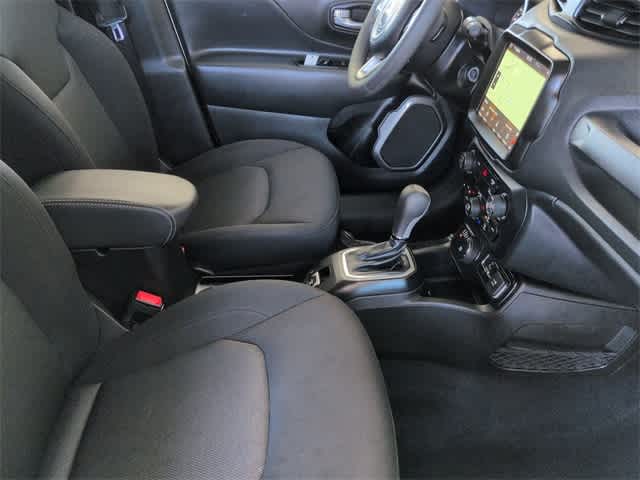 Thumbnail: 2023 Jeep Renegade - 22