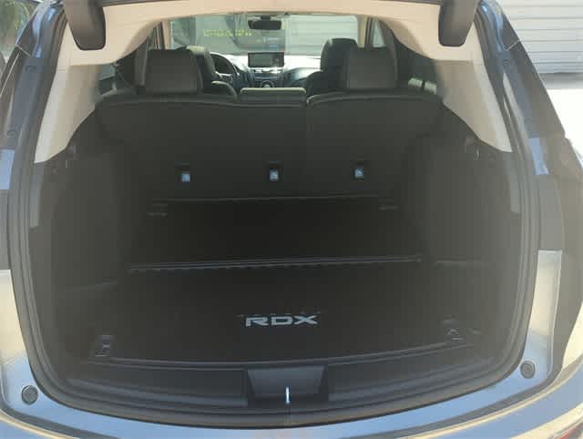 Thumbnail: 2025 Acura RDX - 36