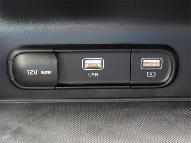 Thumbnail: 2021 Kia K5 - 31