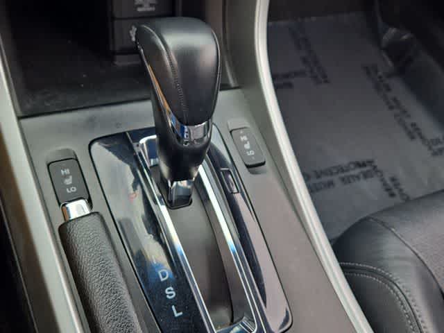 Thumbnail: 2013 Honda Accord - 32