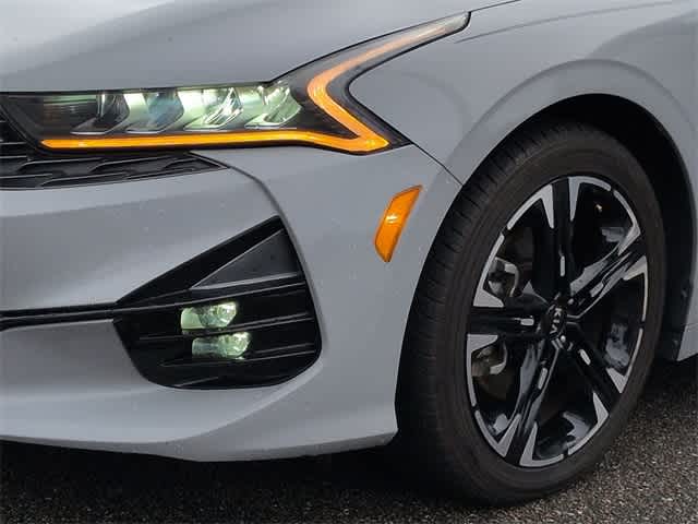 Thumbnail: 2021 Kia K5 - 11