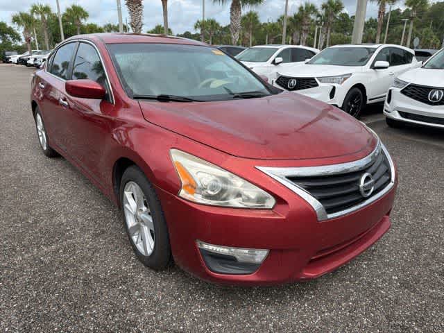 Thumbnail: 2014 Nissan Altima - 15