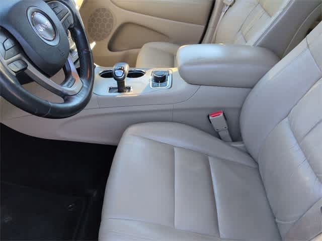 Thumbnail: 2014 Jeep Grand Cherokee - 17