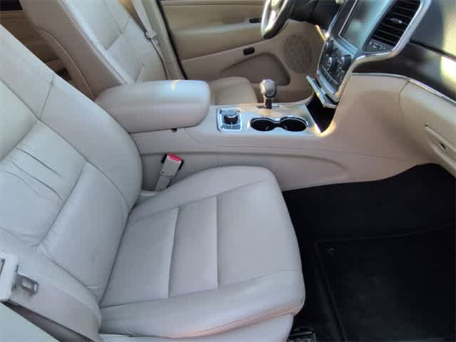 Thumbnail: 2014 Jeep Grand Cherokee - 24