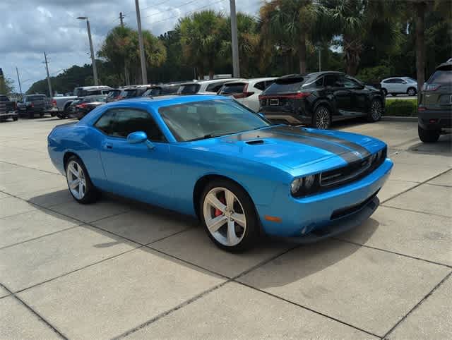 2010 Dodge Challenger SRT8 photo 2