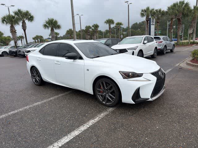 Thumbnail: 2017 Lexus IS - 8