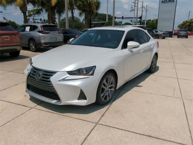 Thumbnail: 2018 Lexus IS - 4