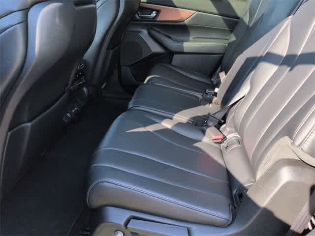 Thumbnail: 2022 Acura MDX - 22