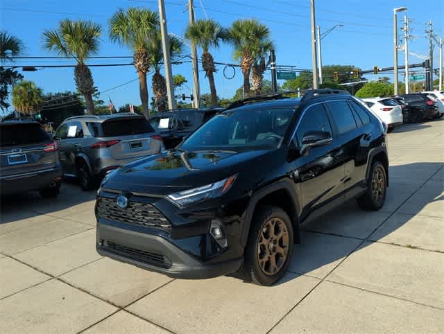 2024 Toyota RAV4 Hybrid photo 4