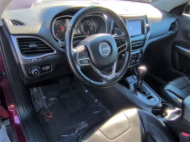 Thumbnail: 2019 Jeep Cherokee - 10