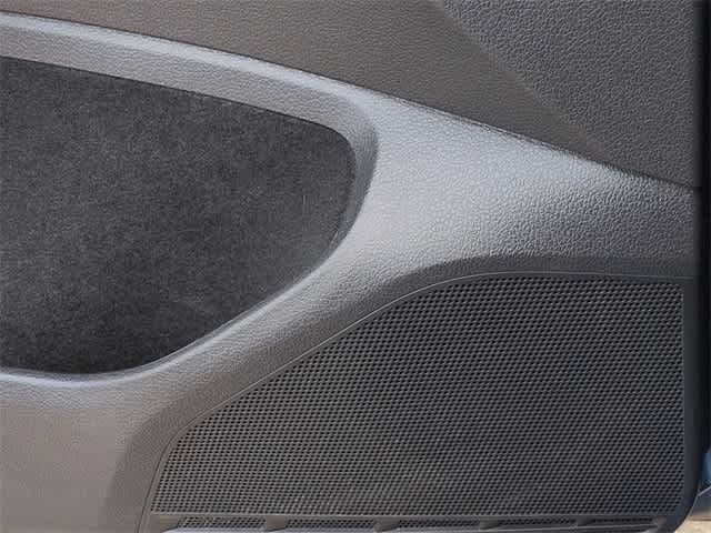 Thumbnail: 2021 Volkswagen Golf - 32