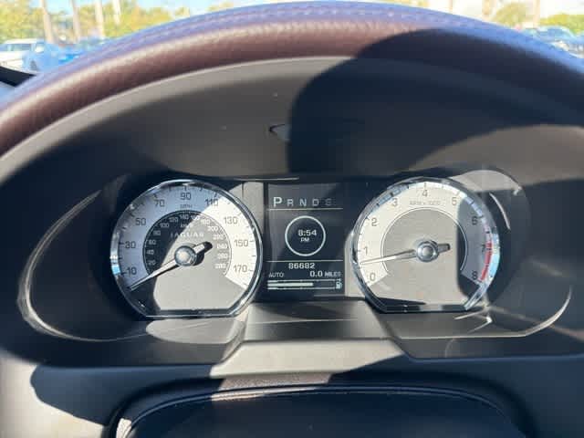 Thumbnail: 2010 Jaguar XF - 13