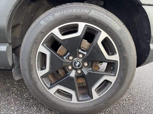 Thumbnail: 2022 Ford Bronco Sport - 11