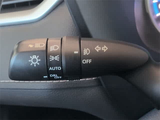 Thumbnail: 2021 Toyota RAV4 - 29