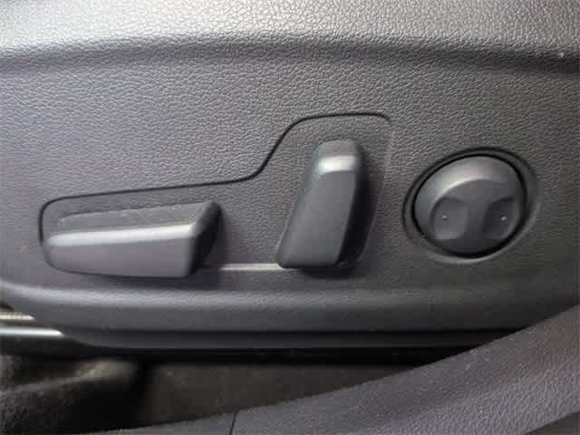 Thumbnail: 2023 Hyundai Kona - 18