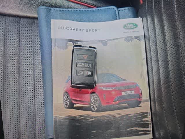 Thumbnail: 2020 Land Rover Discovery Sport - 26