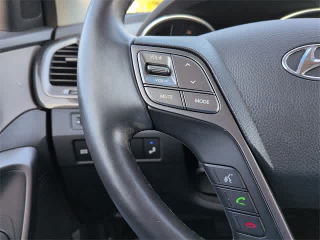 Thumbnail: 2014 Hyundai Santa Fe - 25