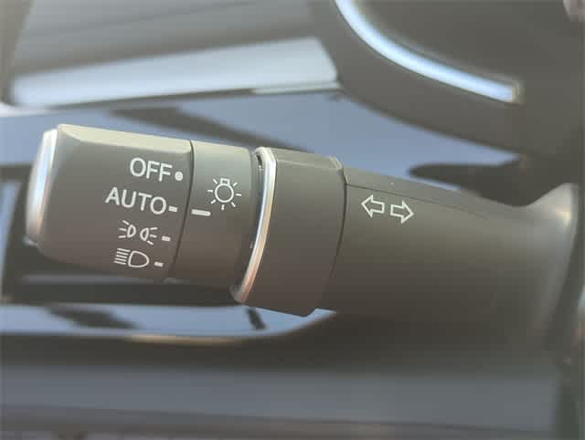 Thumbnail: 2025 Acura MDX - 26