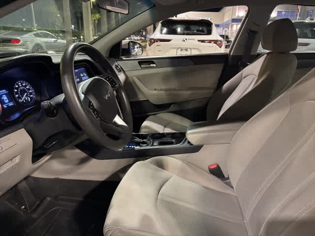 Thumbnail: 2019 Hyundai Sonata - 5