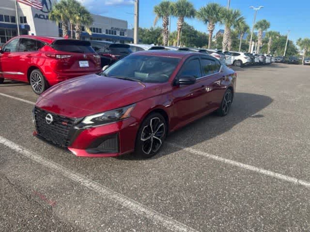 Used 2023 Nissan Altima 2.5 SR Sedan