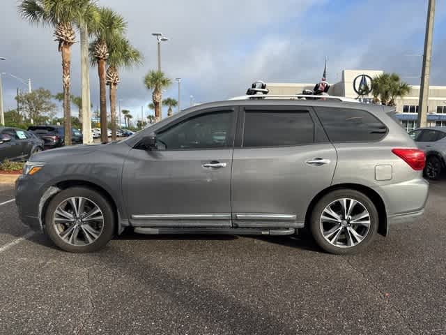 Thumbnail: 2017 Nissan Pathfinder - 2