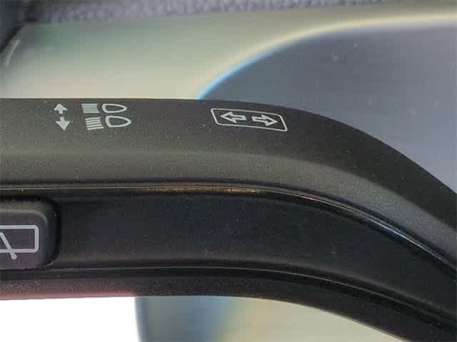 Thumbnail: 2022 Mercedes-Benz GLB - 28