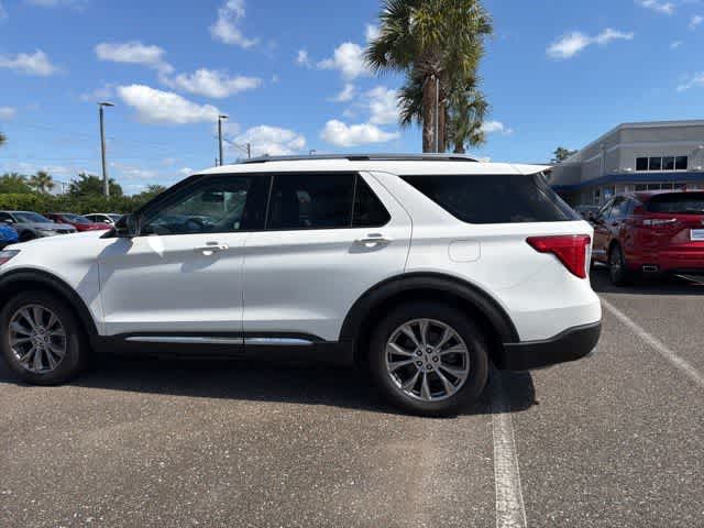 Thumbnail: 2021 Ford Explorer - 23