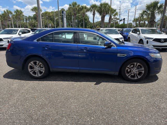 Thumbnail: 2015 Ford Taurus - 12