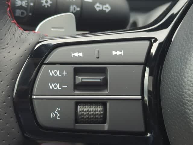 Thumbnail: 2025 Acura ADX - 26