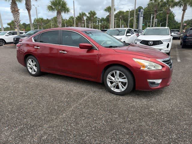 Thumbnail: 2014 Nissan Altima - 14
