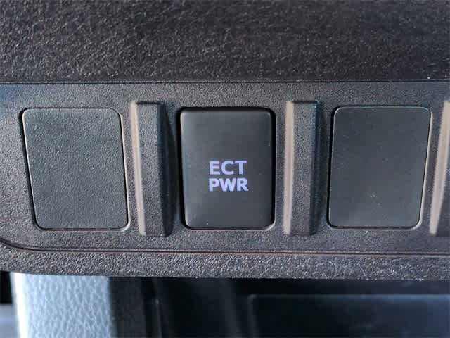 Thumbnail: 2020 Toyota Tacoma - 38