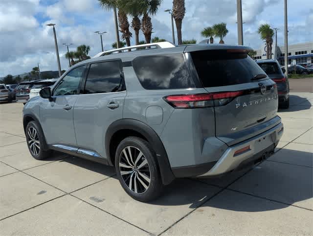 Thumbnail: 2025 Nissan Pathfinder - 6