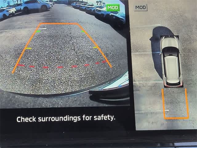 Thumbnail: 2024 Mitsubishi Outlander - 30