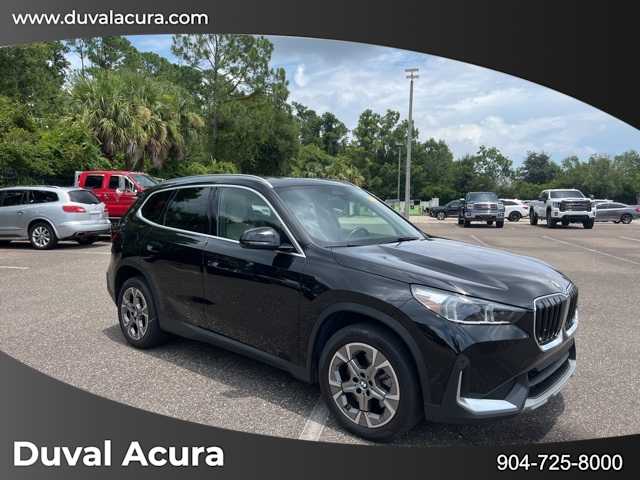 Thumbnail: 2023 BMW X1 - 1