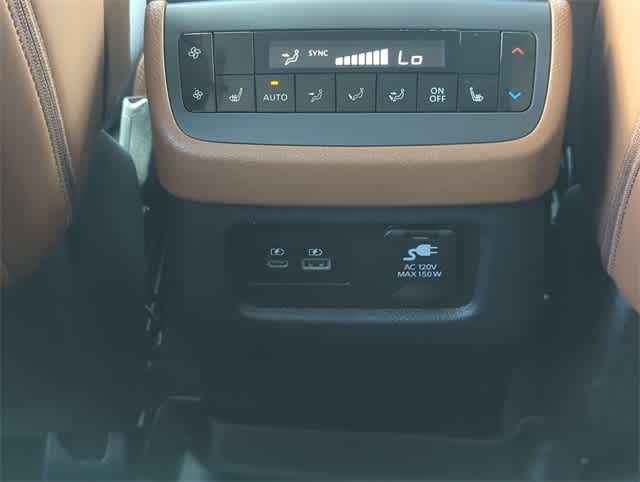 Thumbnail: 2025 Nissan Pathfinder - 42