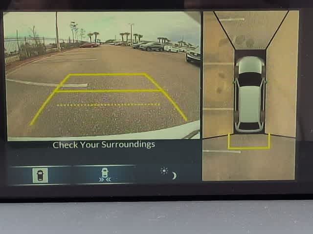 Thumbnail: 2026 Acura RDX - 32